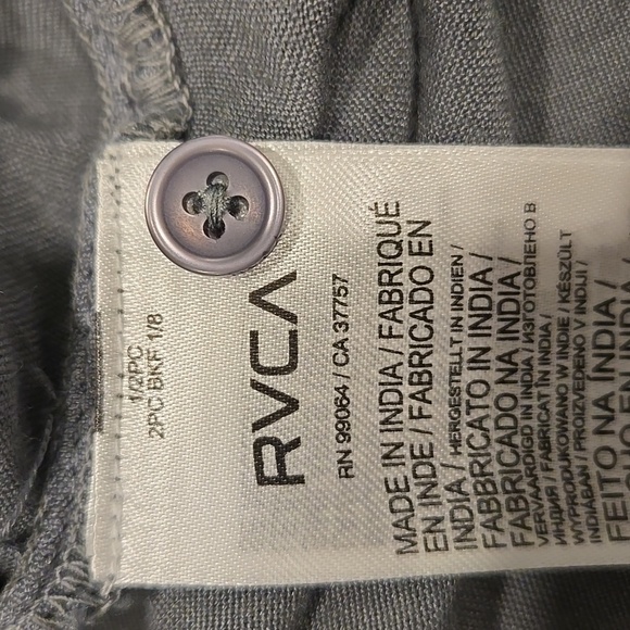 RVCA WOMEN'S SOLSTICE BUTTON - UP COVERUP. GREY. SIZE SMALL. - Picture 6 of 14